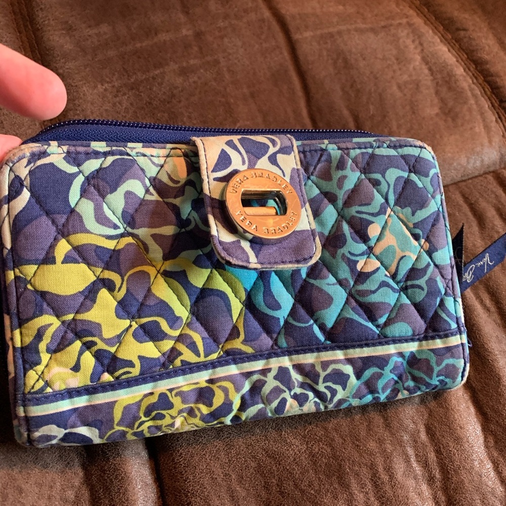 Vera Bradley turn lock wallet